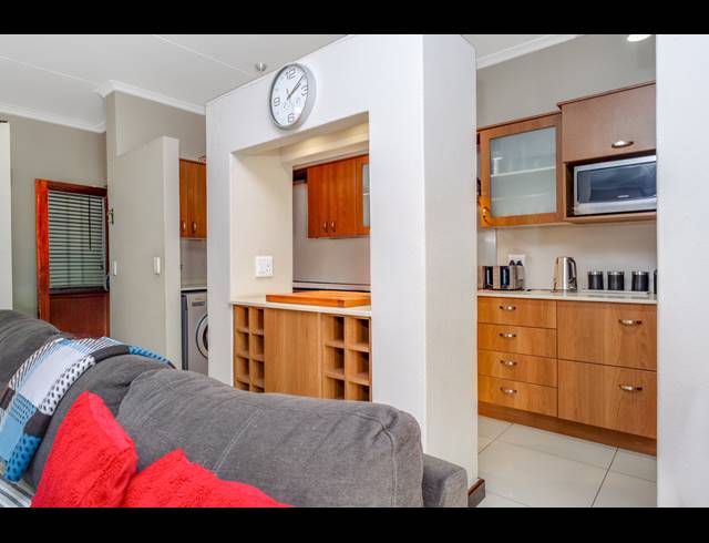 2 BEDROOM APARTMENT FOR SALE IN BEVERLEY